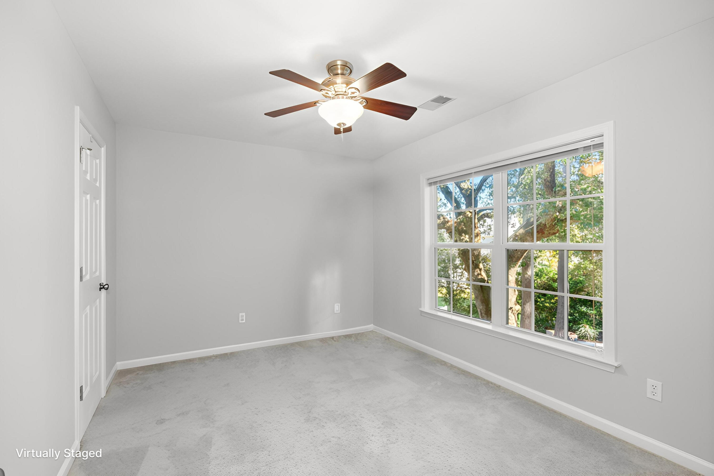 1504 St Stephens Way Hanahan, SC 29410 - Photo 33 of 40 29-(1) - Furniture removed - 0