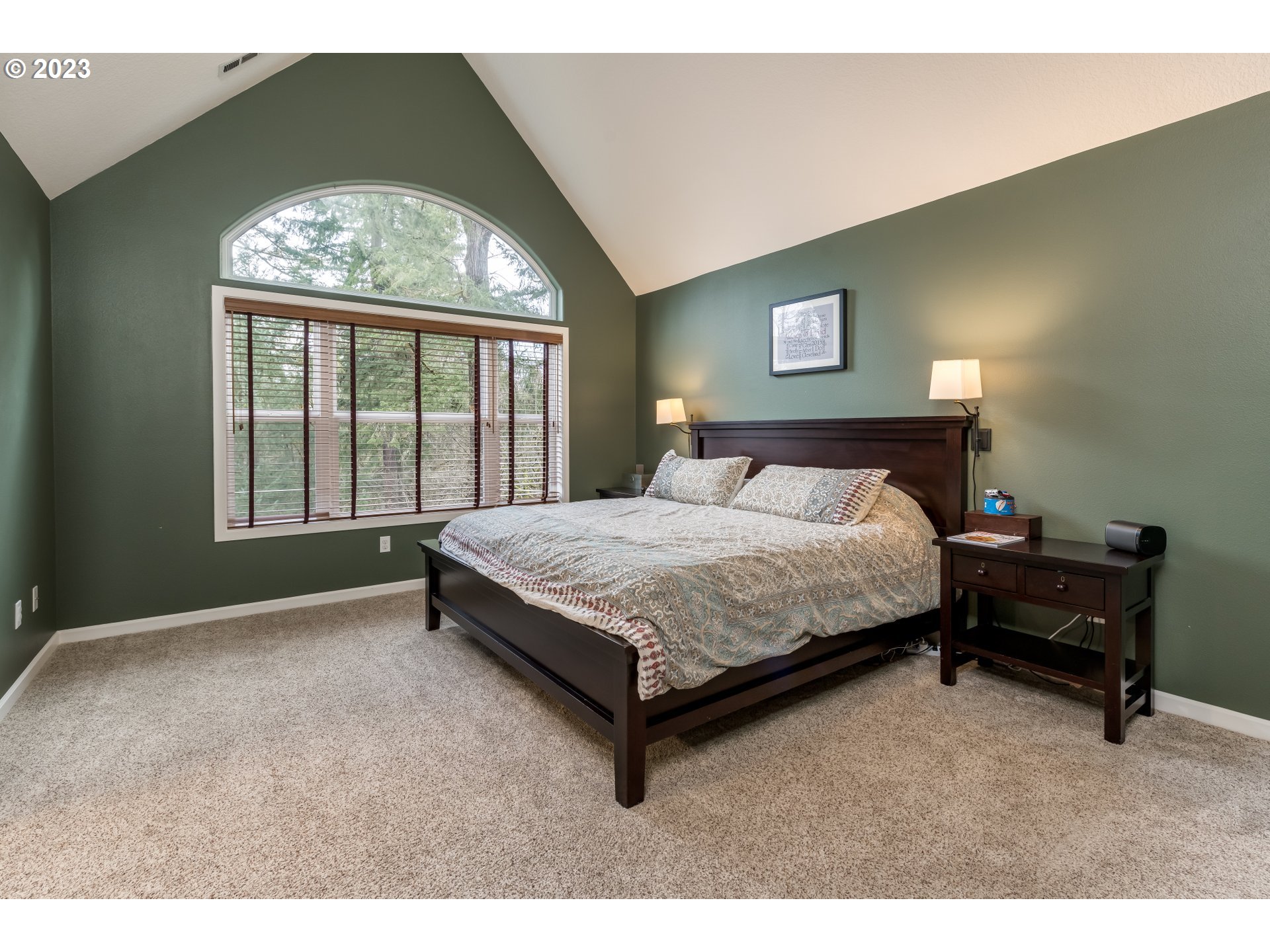 12799 Southwest Ridgefield Lane Tigard, OR 97223 - Photo 15 of 37 Gallery Image 15