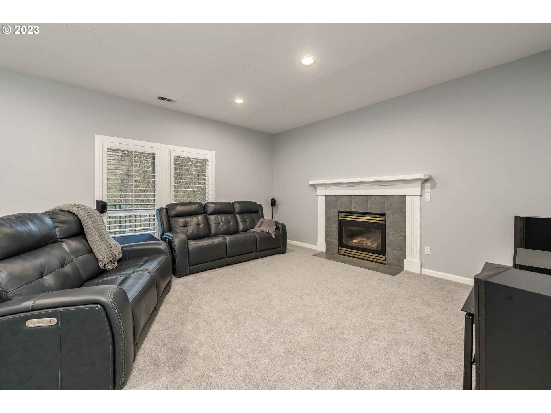 12799 Southwest Ridgefield Lane Tigard, OR 97223 - Photo 22 of 37 Gallery Image 22