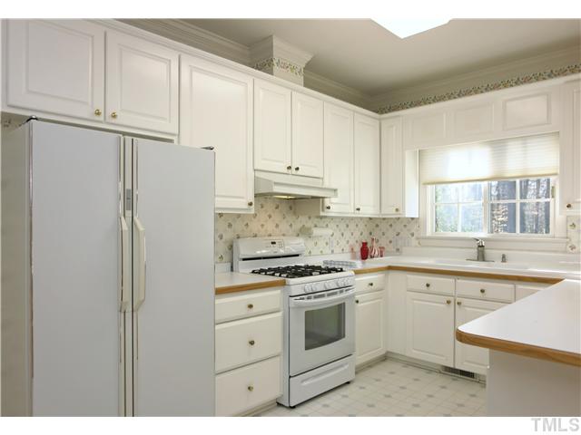 208 East Cornwall Road Cary, NC 27511 - Photo 11 of 25 Gallery Image 11