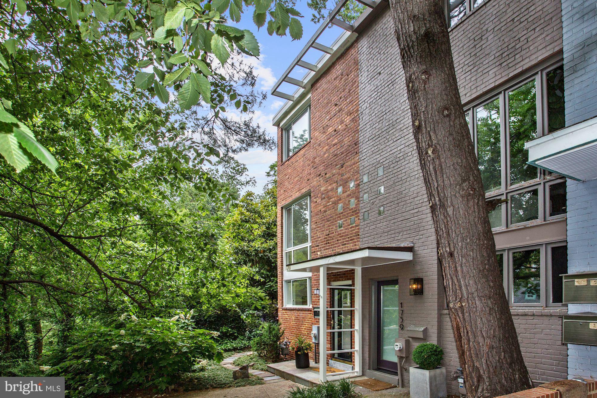 1761 Harvard Street Northwest Washington, DC 20009 - Photo 3 of 35