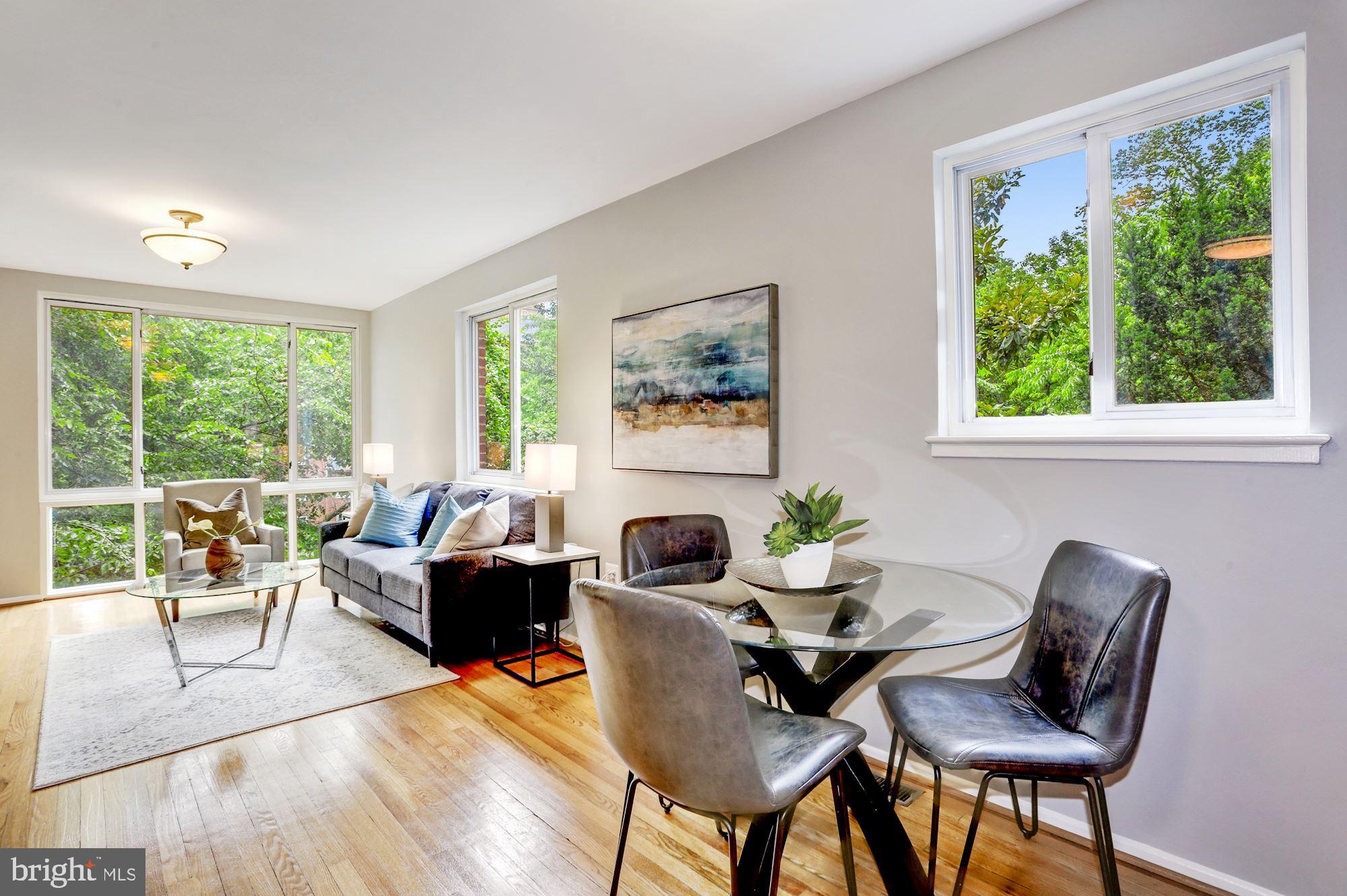 1761 Harvard Street Northwest Washington, DC 20009 - Photo 4 of 35 Dining & Living