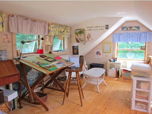 190 Hillcrest Road Manchester, VT 05255 - Photo 13 of 28 Gallery Image 13