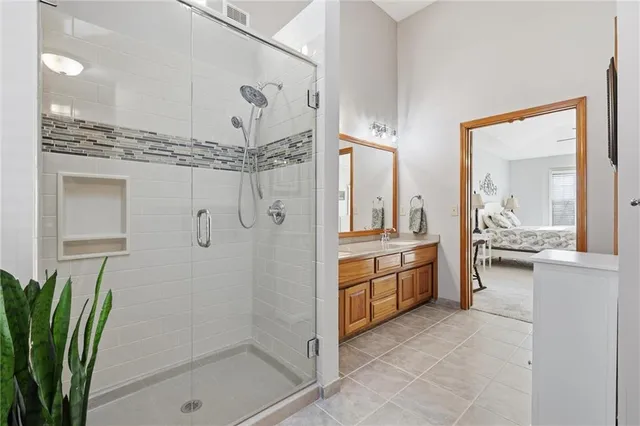 $425,000 | 14512 West 69th Terrace, Shawnee, KS 66216