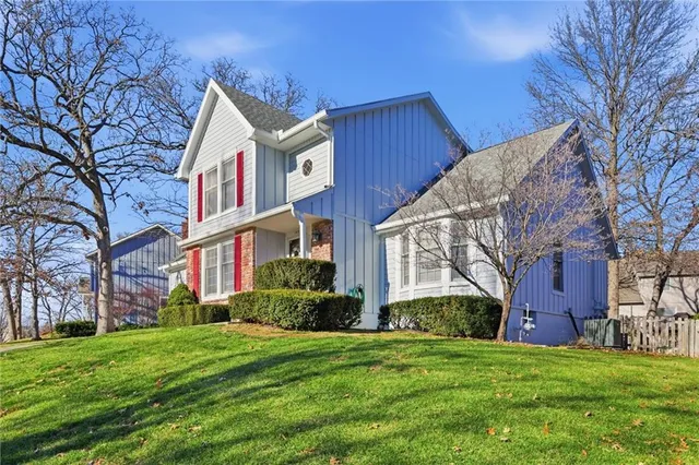 $425,000 | 14512 West 69th Terrace, Shawnee, KS 66216