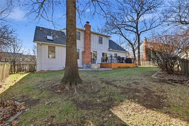 $425,000 | 14512 West 69th Terrace, Shawnee, KS 66216