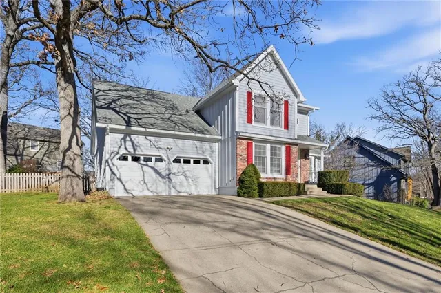 $425,000 | 14512 West 69th Terrace, Shawnee, KS 66216