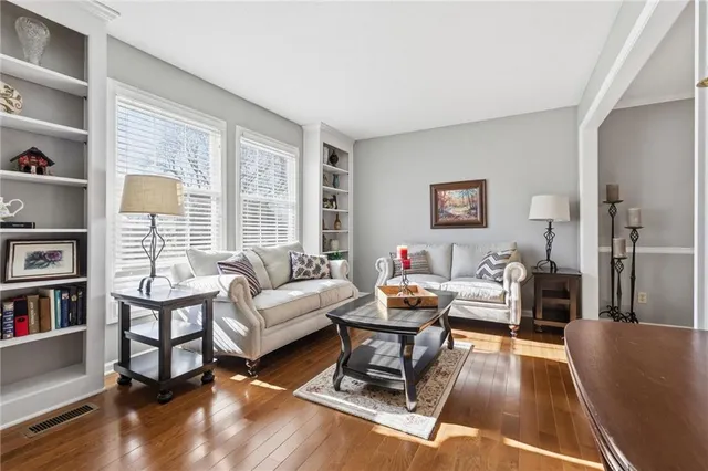 $425,000 | 14512 West 69th Terrace, Shawnee, KS 66216