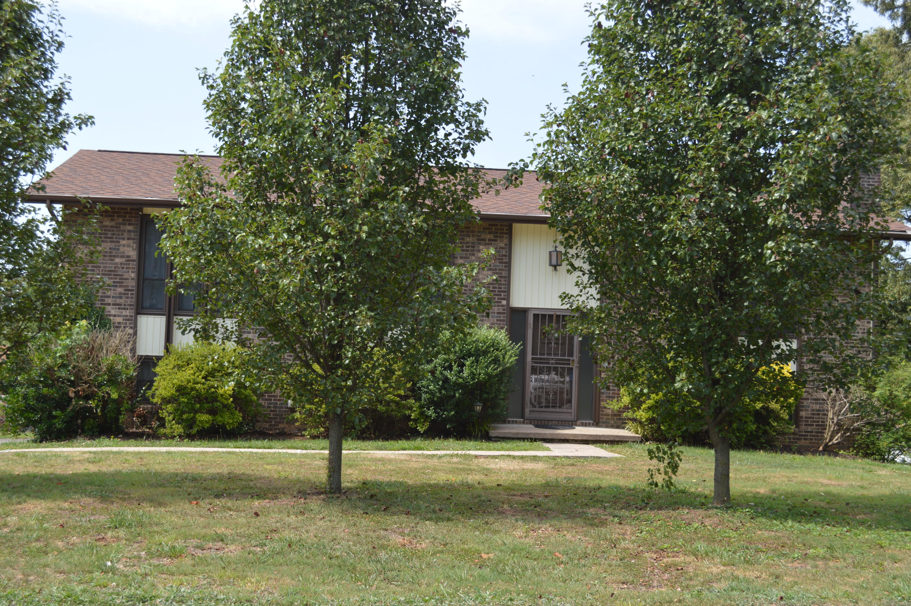 7809 Ashley Road Powell, TN 37849 - Photo 2 of 19 2014-12-05 21.05.51