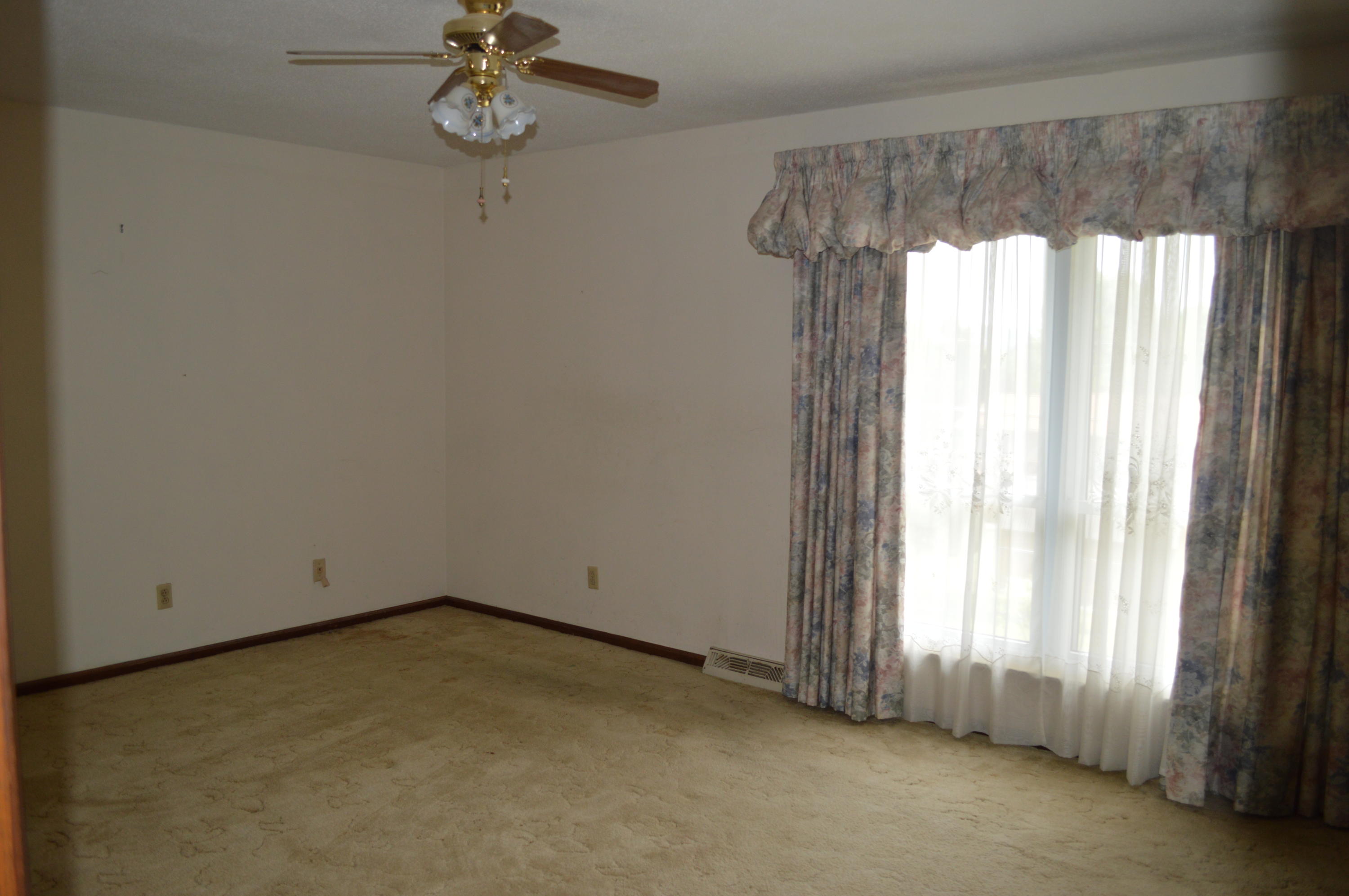 7809 Ashley Road Powell, TN 37849 - Photo 14 of 19 2014-12-05 20.58.35