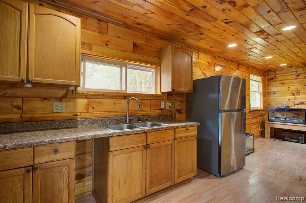 1906 Banner Road Saginaw, MI 48601 - Photo 21 of 44
