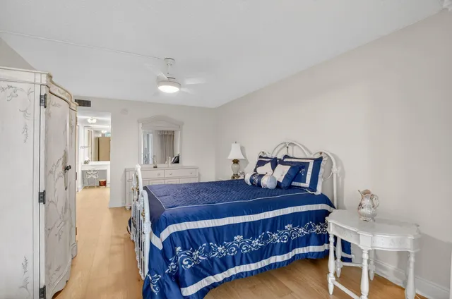 $225,000 | 23249 Barwood Lane North, Unit 405, Boca Raton, FL 33428