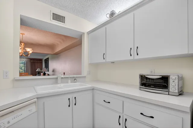 $225,000 | 23249 Barwood Lane North, Unit 405, Boca Raton, FL 33428