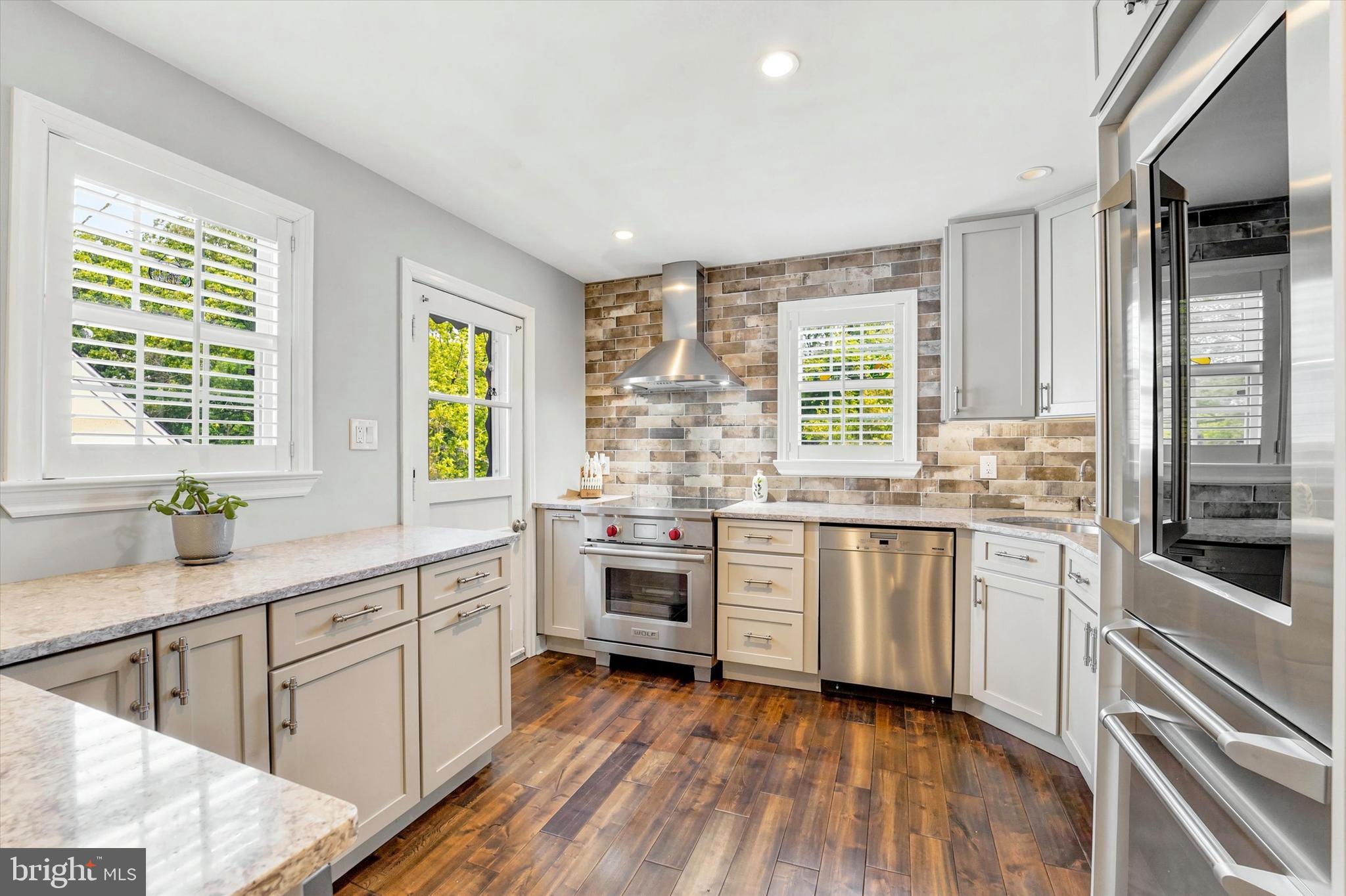 103 West 8th Street Media, PA 19063 - Photo 6 of 34 Updated Kitchen
