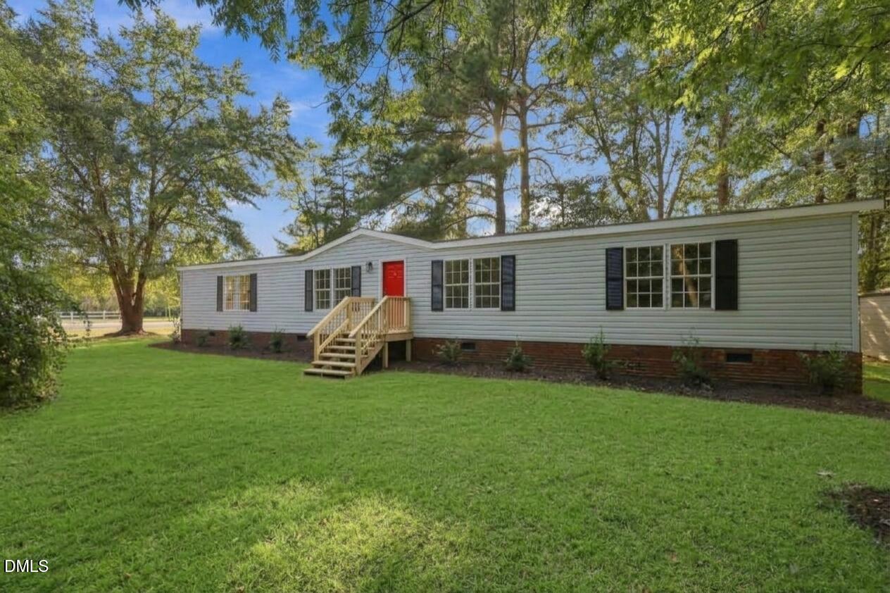 302 Vass Road Spring Lake, NC 28390 - Photo 1 of 28 302 Vass front