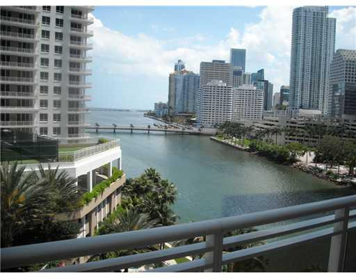 901 Brickell, Unit 803 Miami, FL 33131 - Photo 10 of 14 View