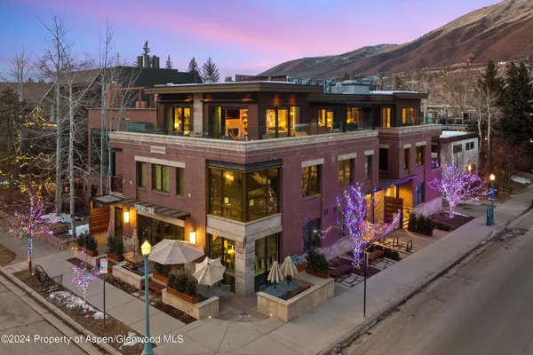 $150,000 | 632 East Hopkins Avenue, Aspen, CO 81611
