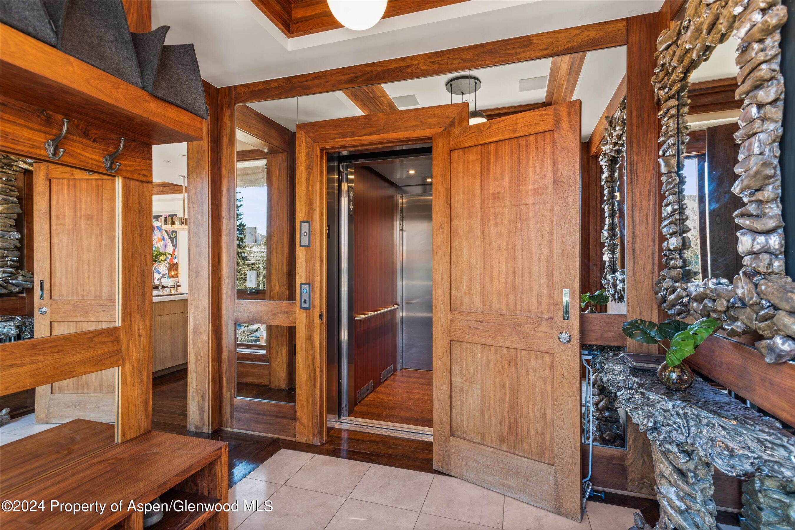 632 East Hopkins Avenue Aspen, CO 81611 - Photo 38 of 40 59-119SSpringSt_24013055