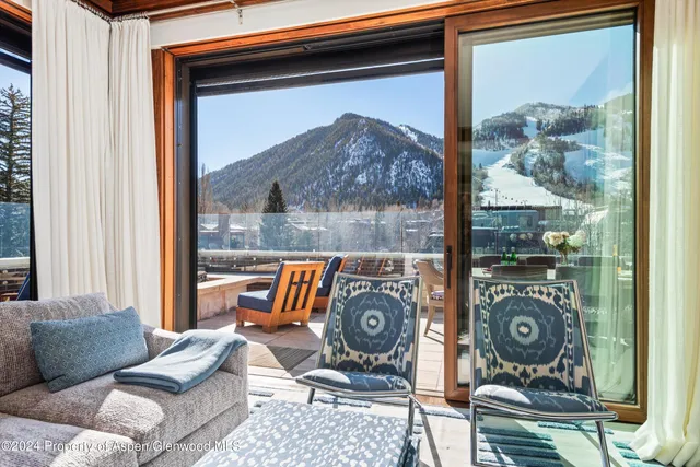 $150,000 | 632 East Hopkins Avenue, Aspen, CO 81611