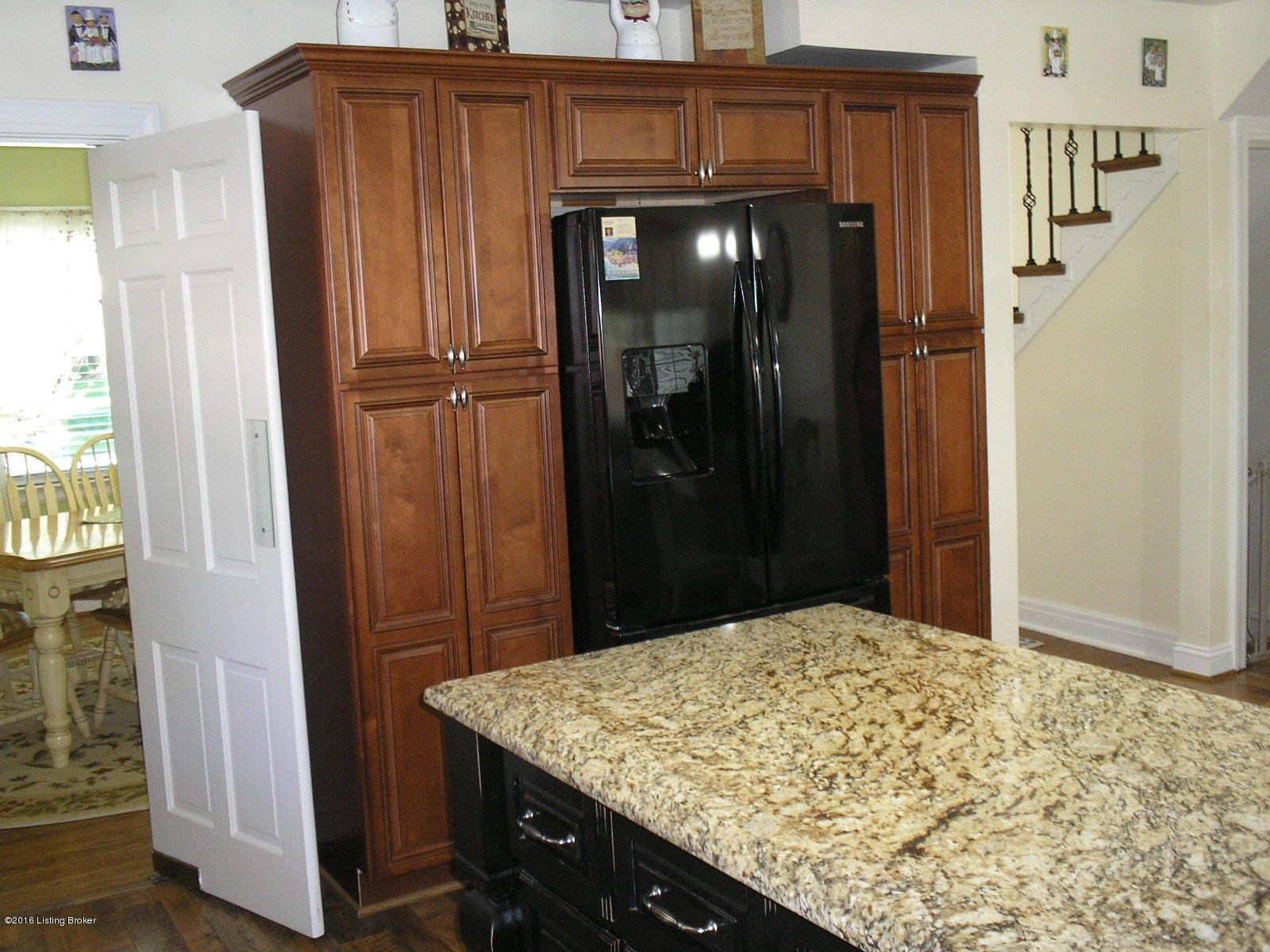 3306 Robin Road Audubon Park, KY 40213 - Photo 13 of 40 Kitchen view
