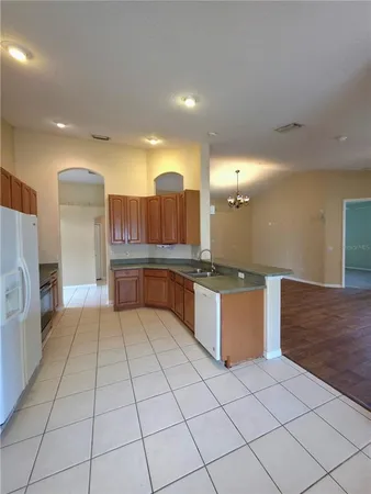 $2,500 | 5465 High Pasture Way, Melbourne, FL 32940