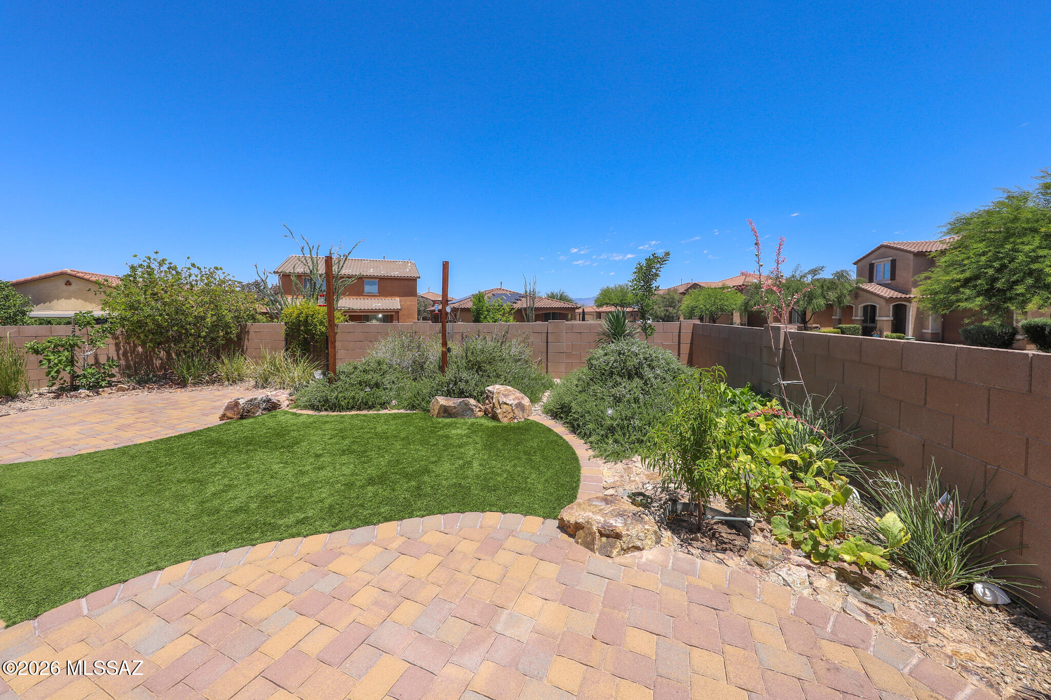 9481 Horned Lizard Loop Tucson, AZ 85747 - Photo 32 of 36