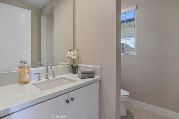 $2,050,000 | 140 San Benito, Irvine, CA 92618