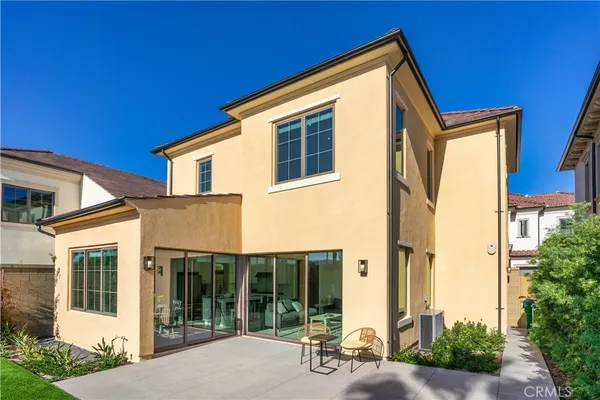 $2,050,000 | 140 San Benito, Irvine, CA 92618