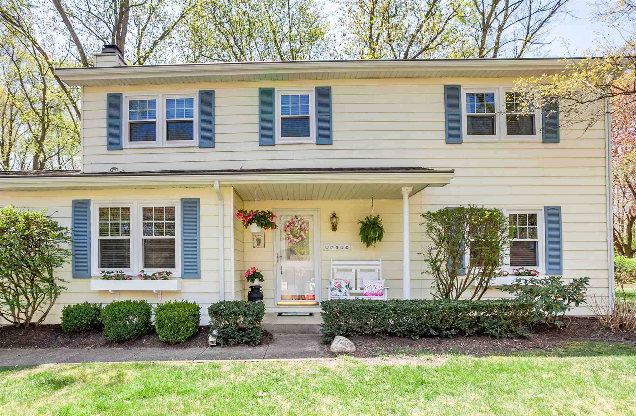 17310 Farmington Square Road Granger, IN 46530 - Photo 1 of 23 Gallery Image 1