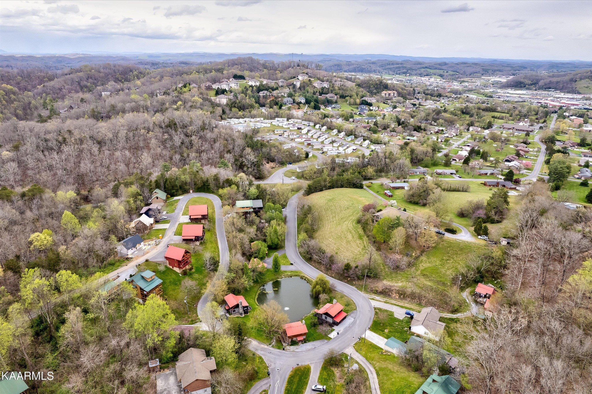 442 Hideaway Ridge Circle Sevierville, TN 37862 - Photo 30 of 40 an aerial view of residential house with outdoor space and trees all around