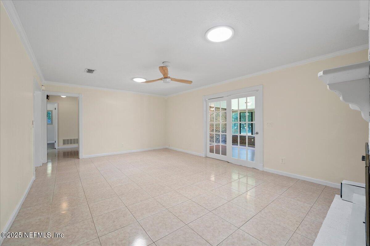 3530 Sandburg Road Jacksonville, FL 32277 - Photo 5 of 42 05-7RV05167-1
