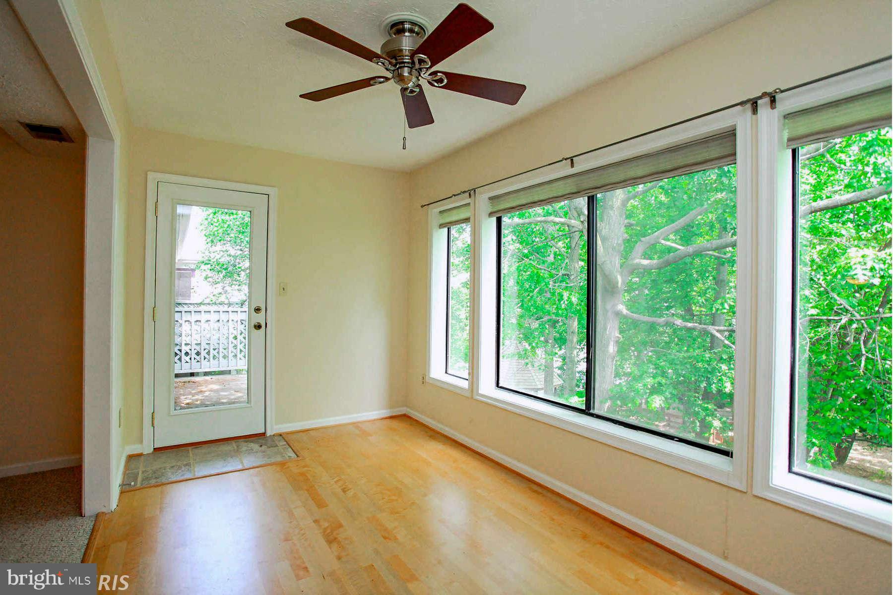 2259 Hunter's Run Drive, Unit 2259 Reston, VA 20191 - Photo 15 of 30 Sunroom