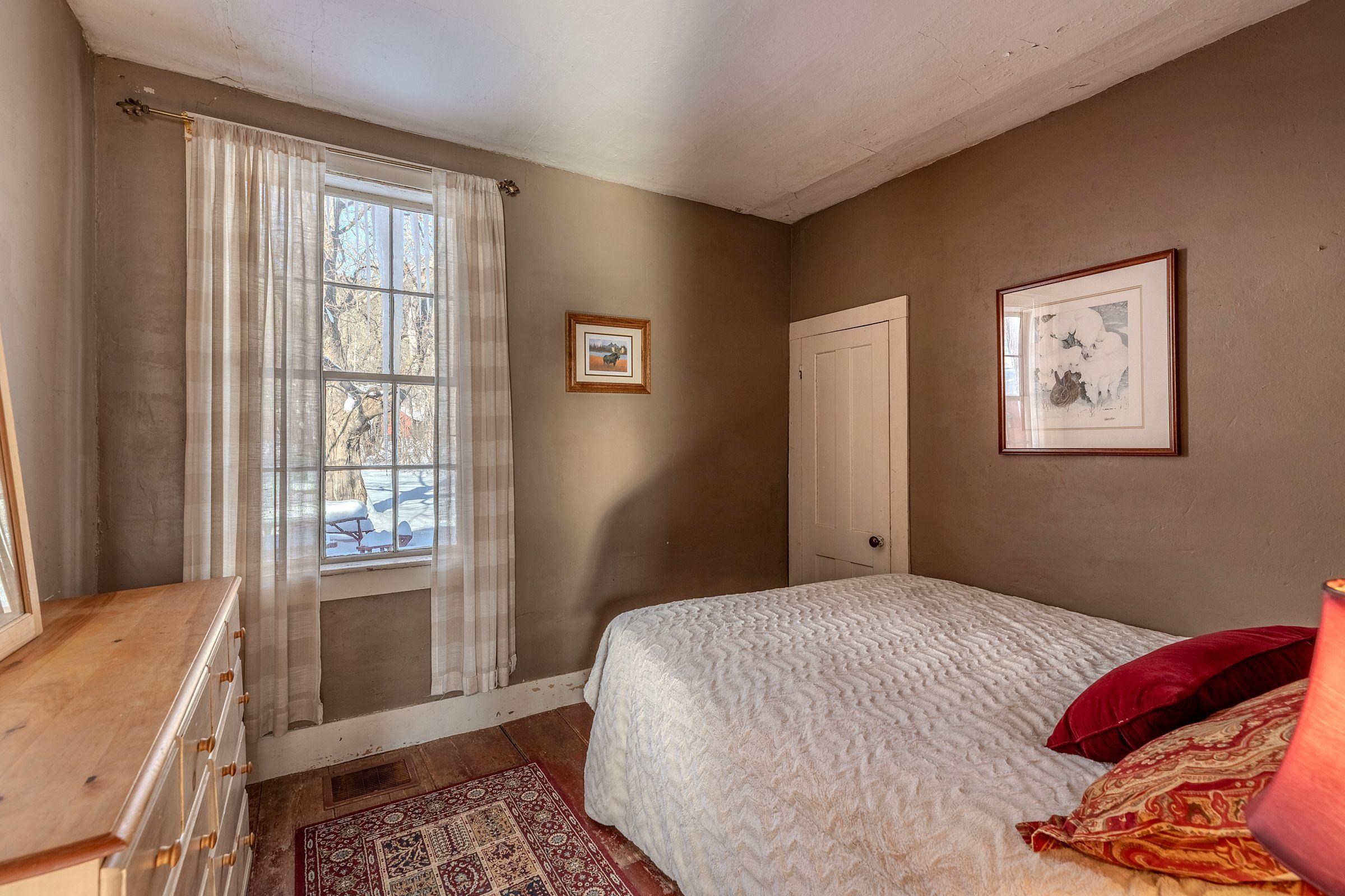 83 Depot Street Jamaica, VT 05343 - Photo 14 of 29