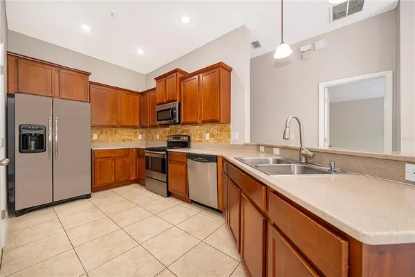 $2,090 | 10888 Eclipse Lily Way, Unit 62A, Orlando, FL 32832