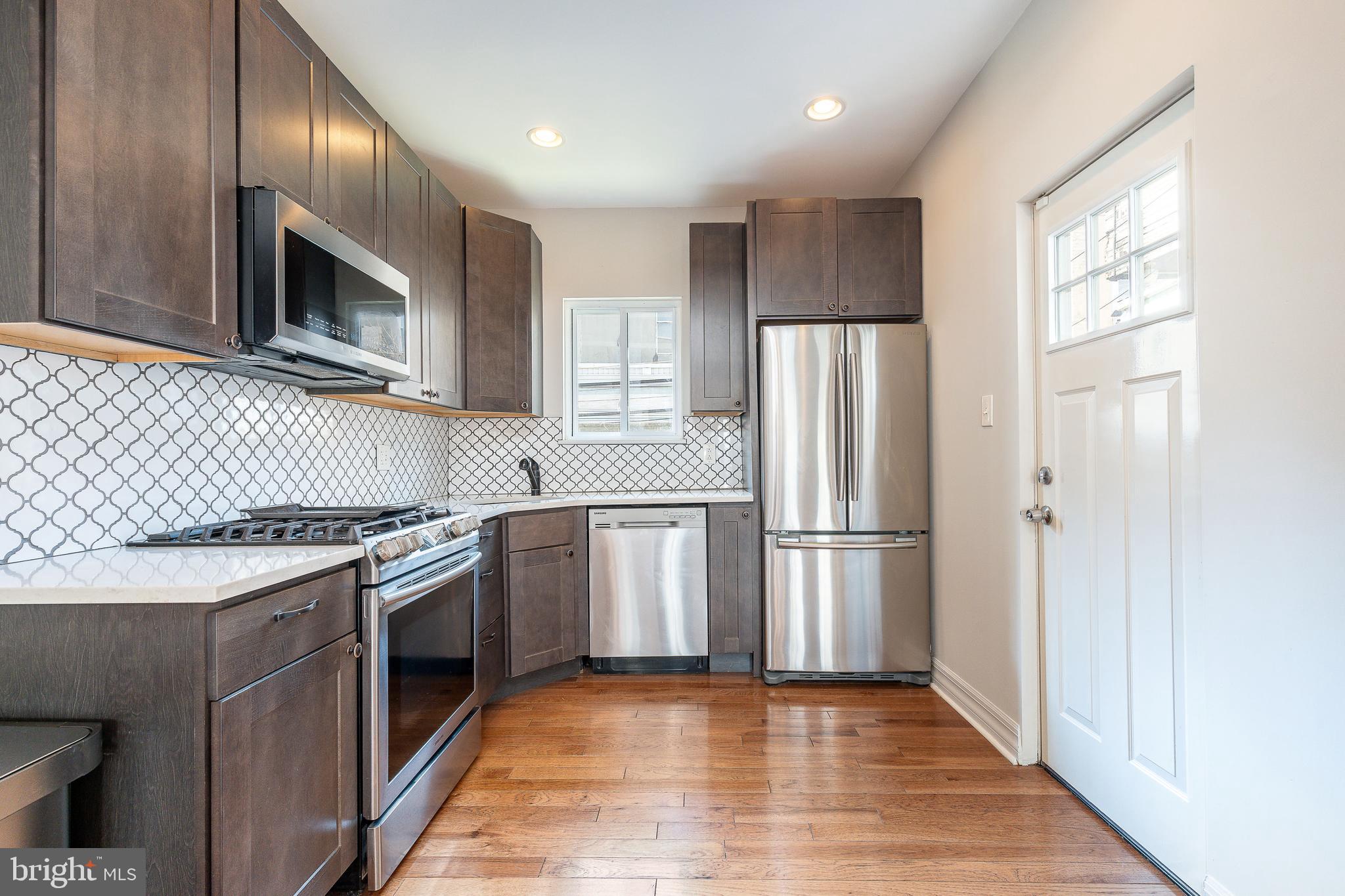 1640 South Chadwick Street Philadelphia, PA 19145 - Photo 10 of 30