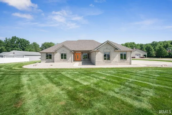 $525,000 | 9332 County Road 300 South, Russiaville, IN 46979
