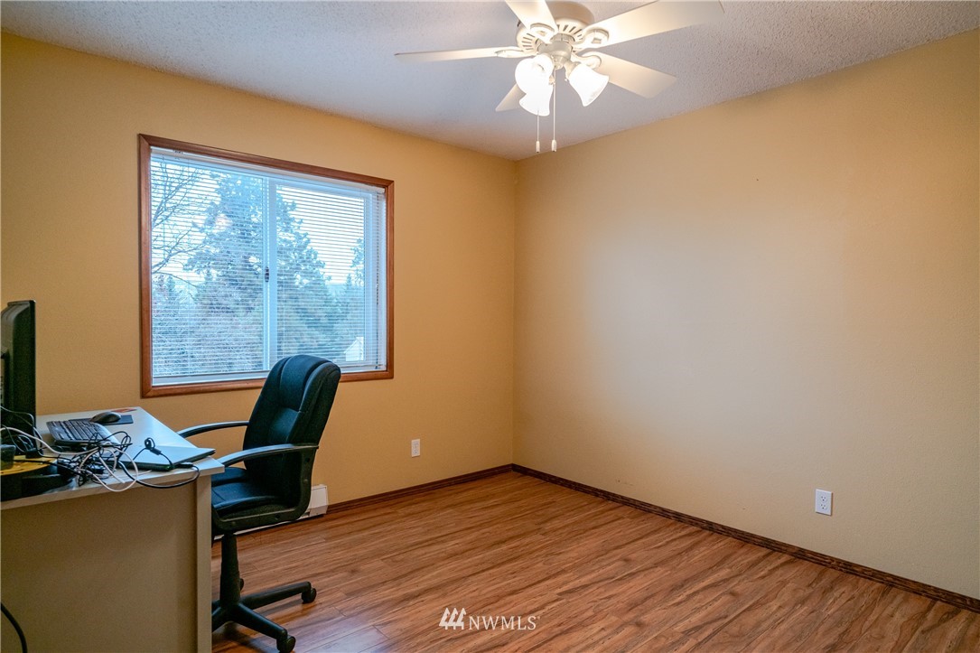 824 Beacon Road Wenatchee, WA 98801 - Photo 23 of 36 Gallery Image 23