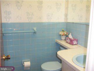 3556 Kyle Road Philadelphia, PA 19154 - Photo 3 of 6 Gallery Image 3