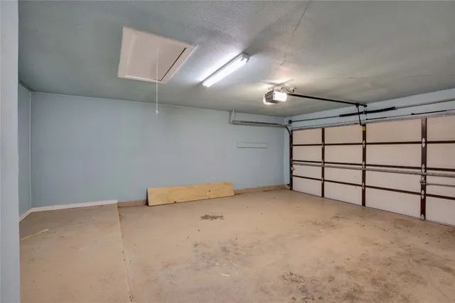 $2,000 | 8002 Croftwood Drive, Austin, TX 78749