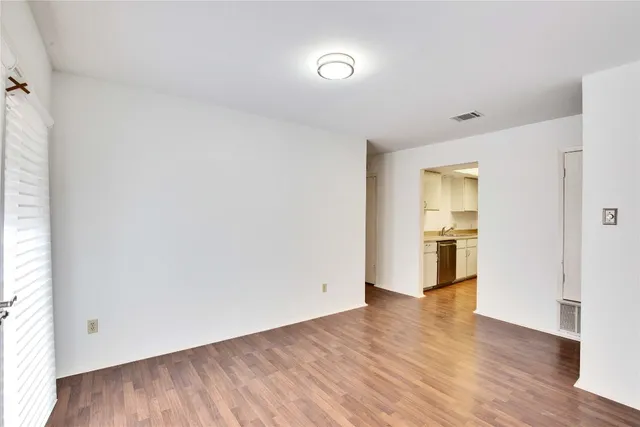 $2,000 | 8002 Croftwood Drive, Austin, TX 78749