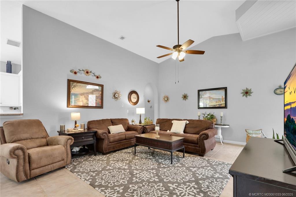 6136 Spring Lake Terrace Fort Pierce, FL 34951 - Photo 11 of 67 Gallery Image 11