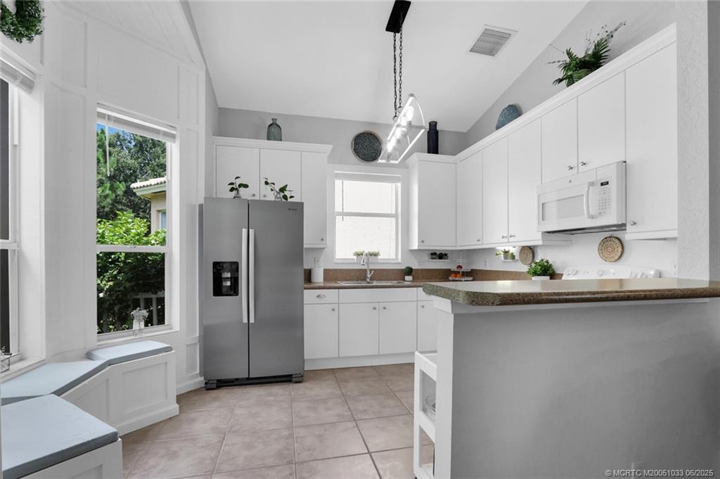 6136 Spring Lake Terrace Fort Pierce, FL 34951 - Photo 17 of 67 Gallery Image 17