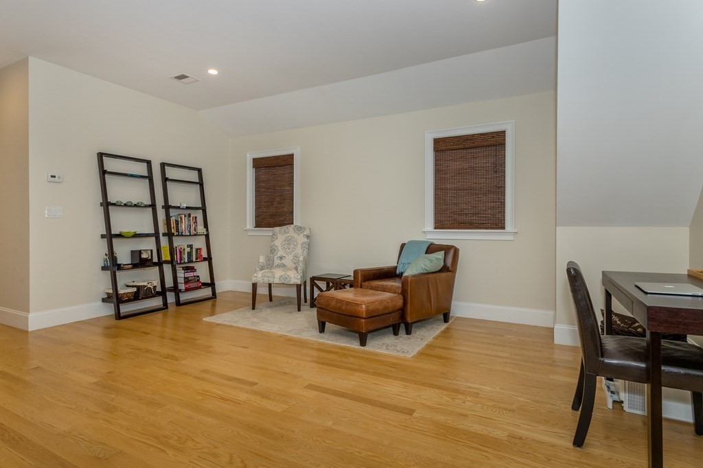 119 Ridgewood Road Milton, MA 02186 - Photo 28 of 39