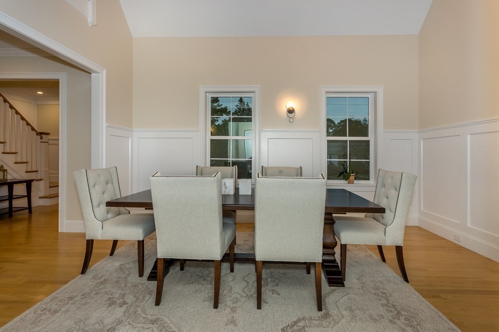 119 Ridgewood Road Milton, MA 02186 - Photo 7 of 39