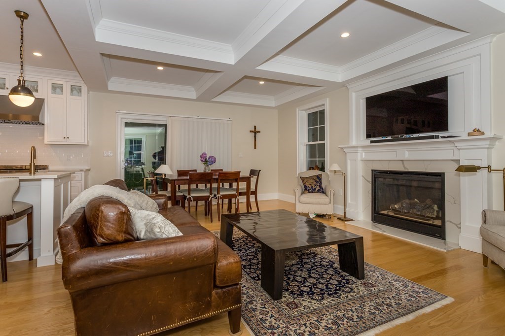 119 Ridgewood Road Milton, MA 02186 - Photo 9 of 39