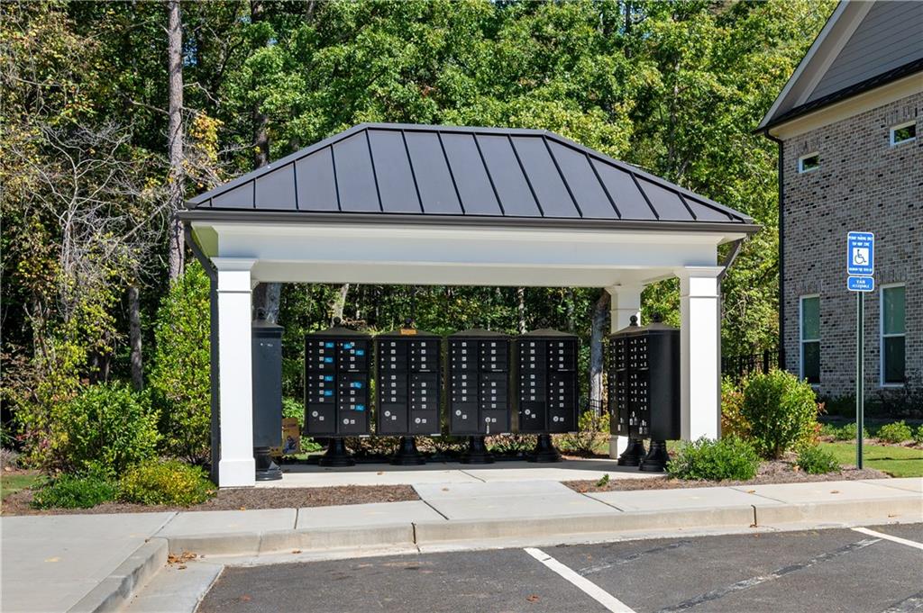 200 Wheatland Road Alpharetta, GA 30022 - Photo 5 of 50