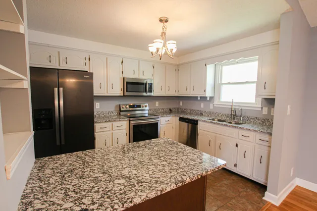 $1,650 | 763 Leigh Ann Drive, Clarksville, TN 37042