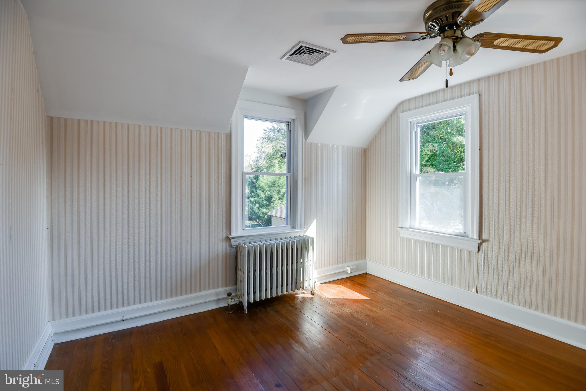 58 Elizabeth Street Pemberton, NJ 08068 - Photo 22 of 40 Upstairs Bedroom 1