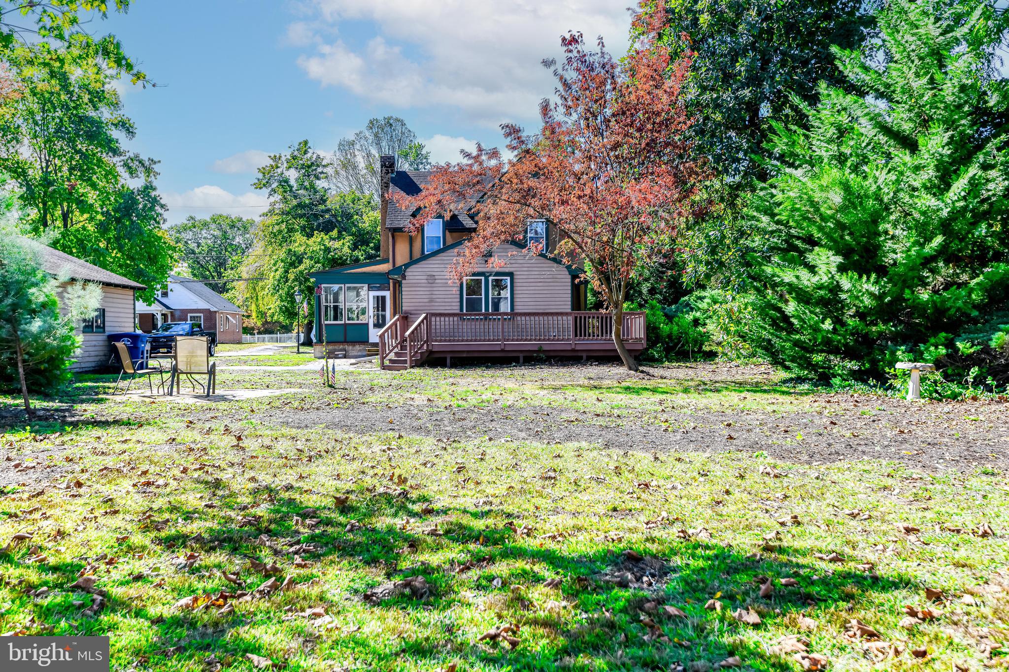 58 Elizabeth Street Pemberton, NJ 08068 - Photo 36 of 40 Looking from Mid-yard towards Home