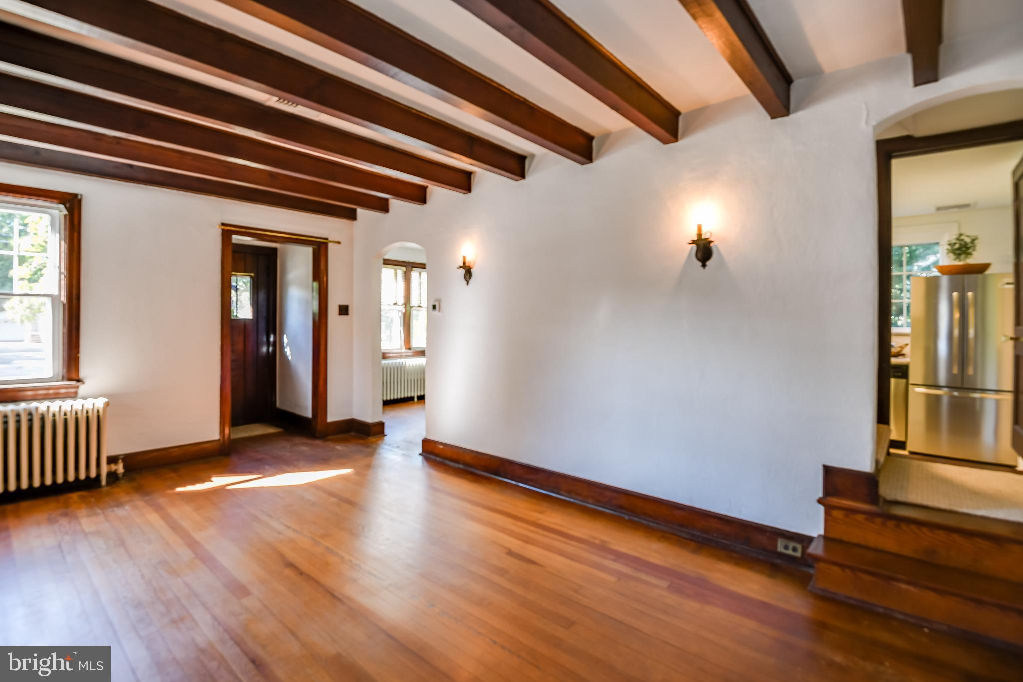 58 Elizabeth Street Pemberton, NJ 08068 - Photo 10 of 40 Living Room